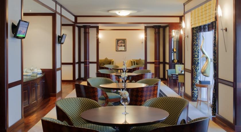 Dusit Dubai 5*