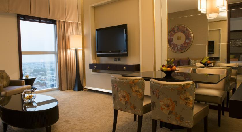 Dusit Dubai 5*