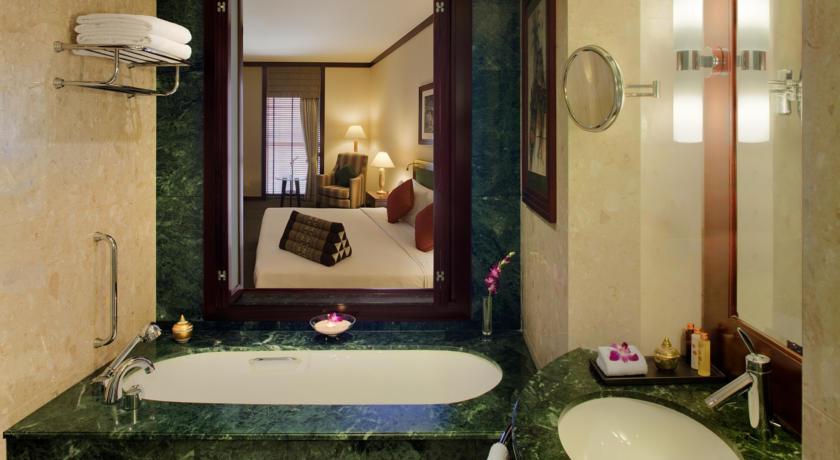 Dusit Dubai 5*