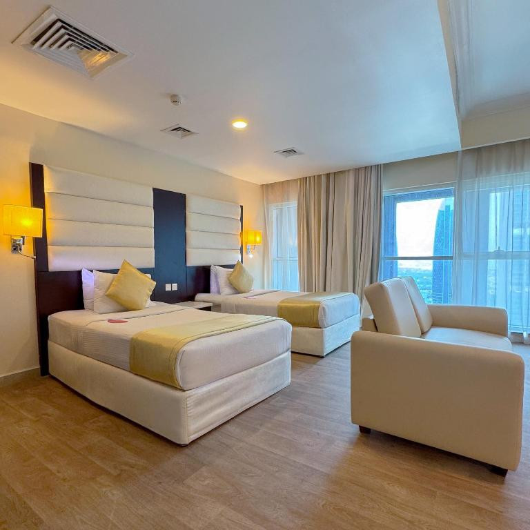Emirates Grand Hotel 4*