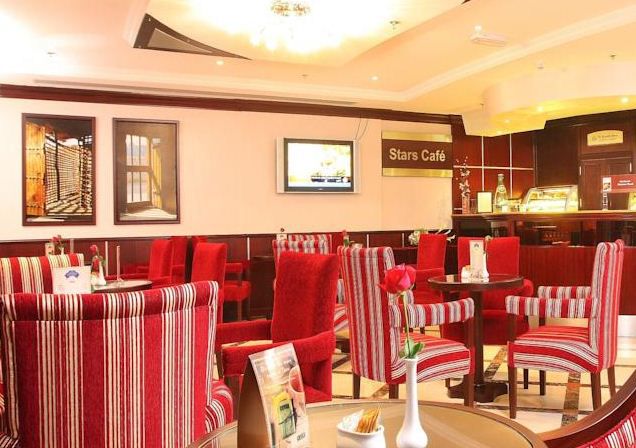 Emirates Stars Hotel Apartments 3*