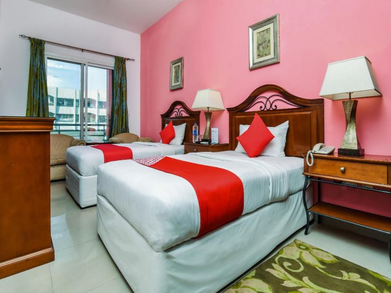 Empire Hotel Apartment 3*
