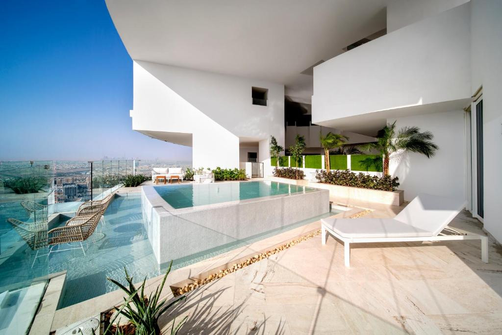 Five Jumeirah Village Dubai 5*