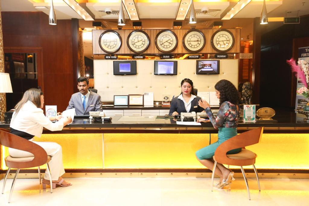 Fortune Grand Hotel 4*