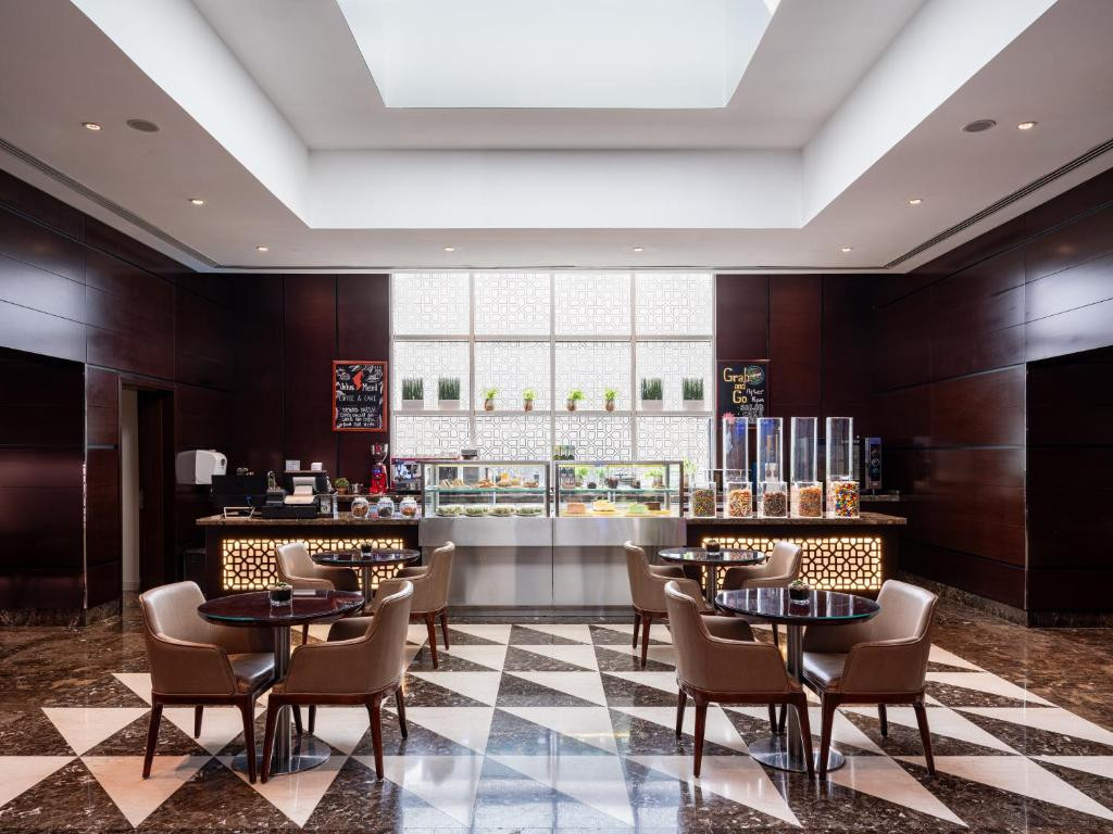 Four Points By Sheraton Sharjah 5*