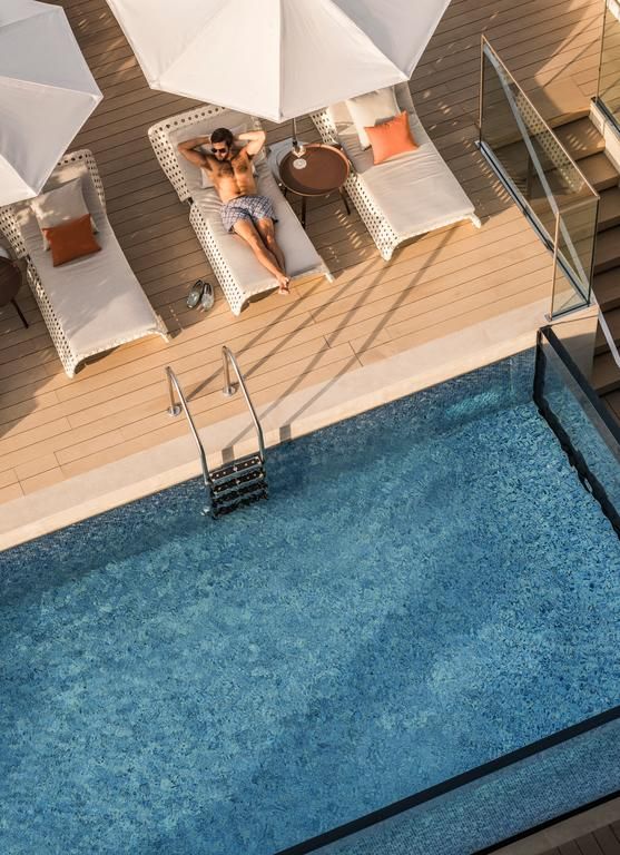 Four Seasons Dubai International Financial Centre 5*