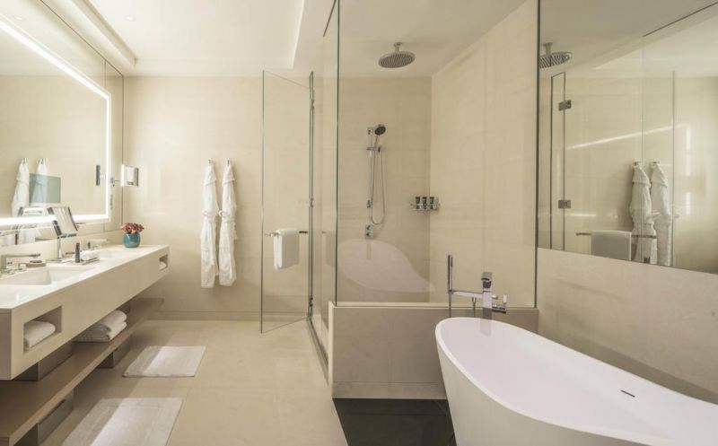 Four Seasons Dubai International Financial Centre 5*
