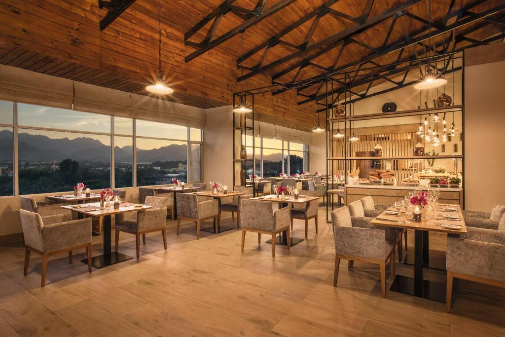 Ja Hatta Fort Hotel 4*