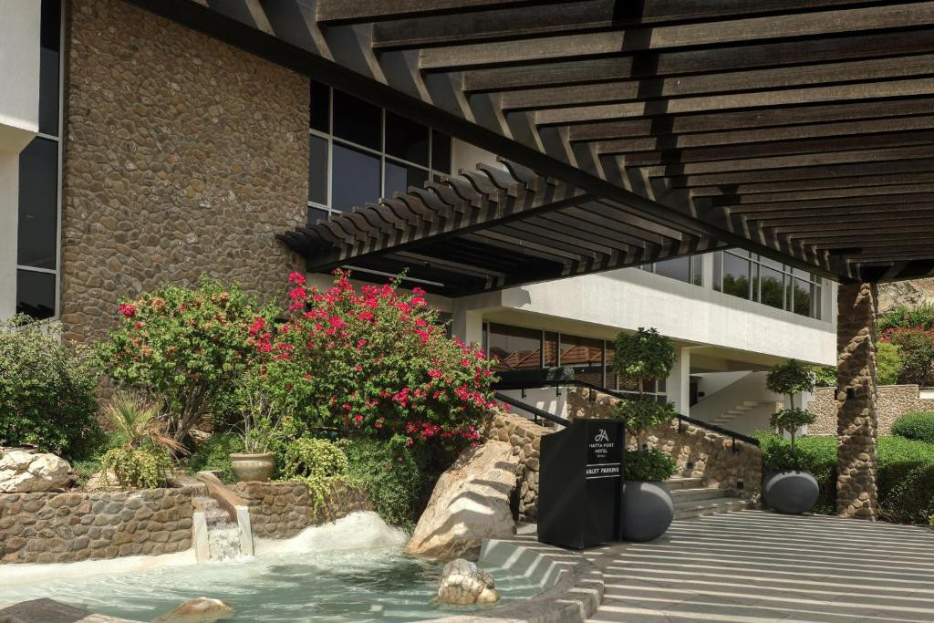 Ja Hatta Fort Hotel 4*
