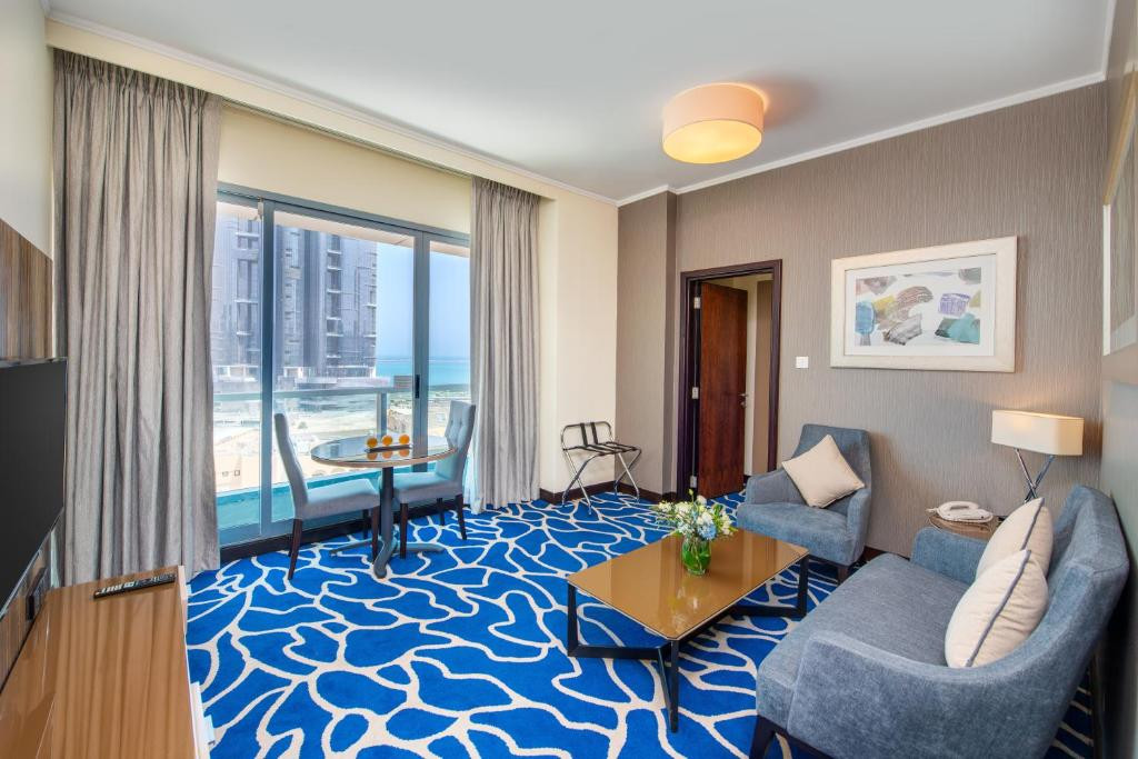 Hawthorn Suites By Wyndham 4*