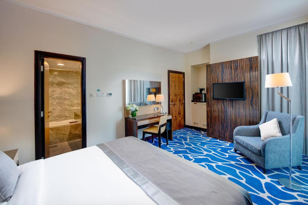 Hawthorn Suites By Wyndham 4*