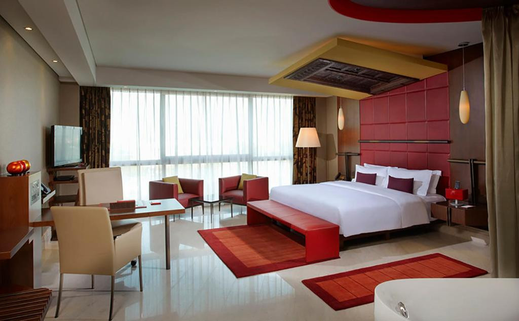 Jumeirah Creekside 5*