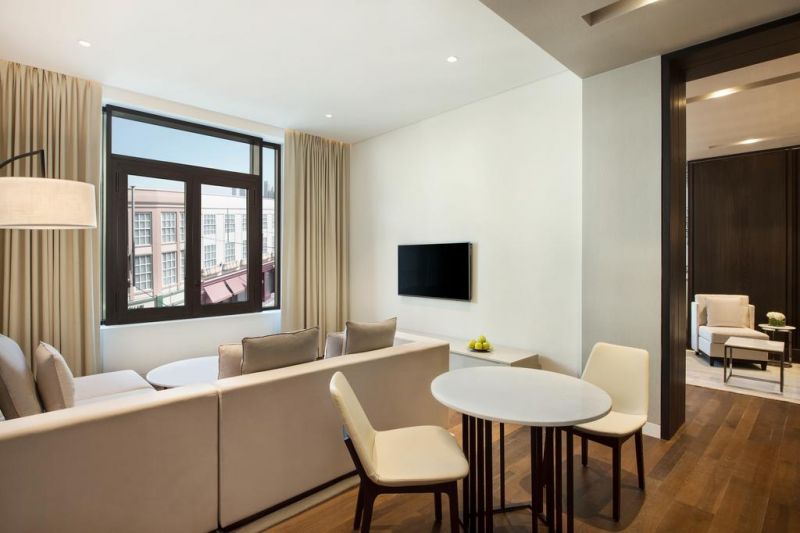 La Ville Hotel & Suites City Walk Dubai Autograph Collection 5*