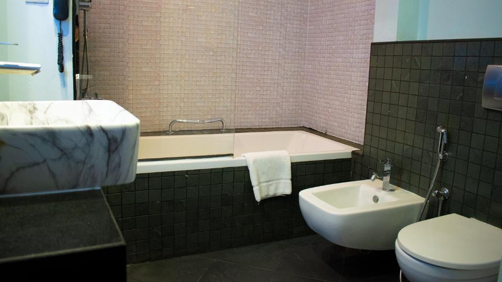 Signature Hotel Apartment & Spa Marina 4*