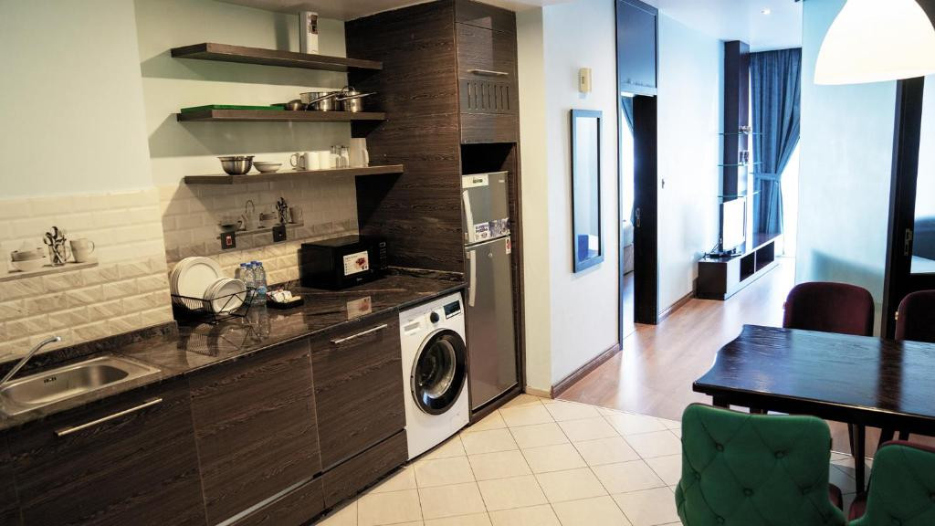 Signature Hotel Apartment & Spa Marina 4*