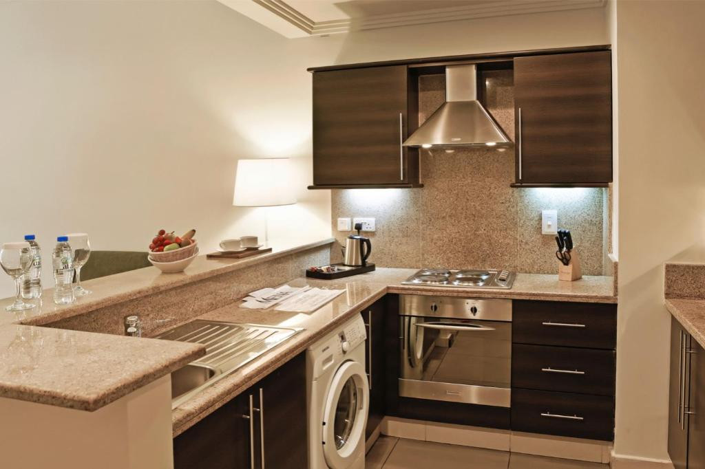 Mena Aparthotel Albarsha 4*