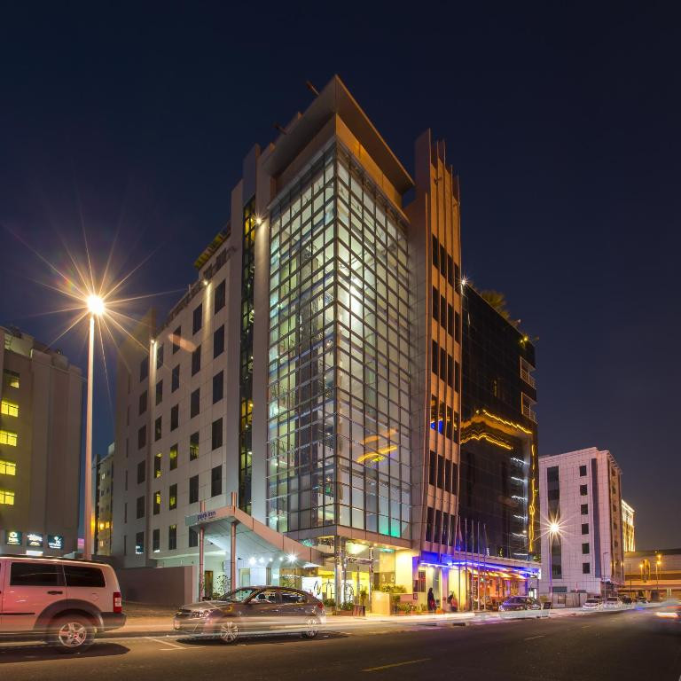 Mena Aparthotel Albarsha 4*