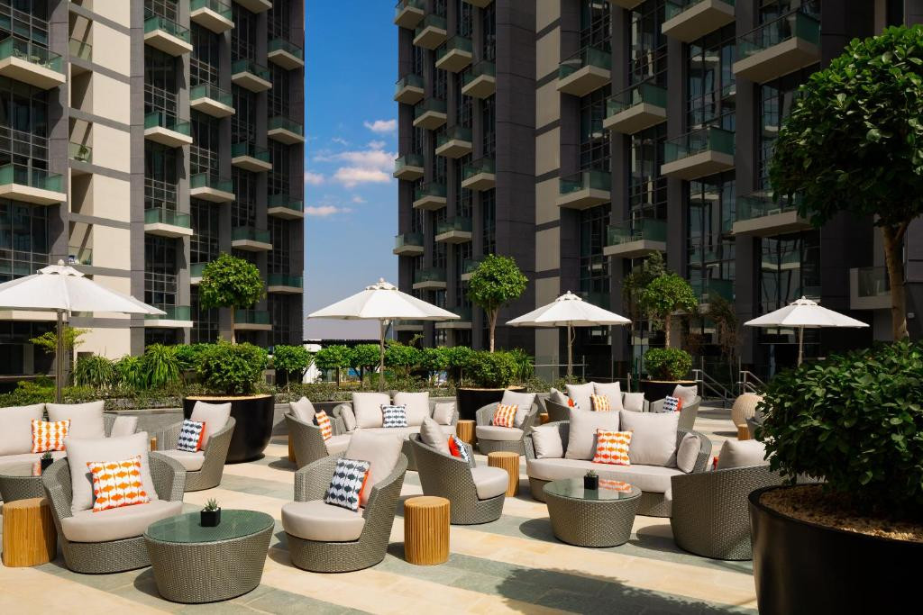 Millennium Atria Business Bay 5*