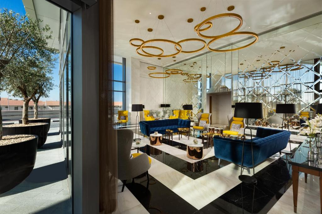 Millennium Atria Business Bay 5*