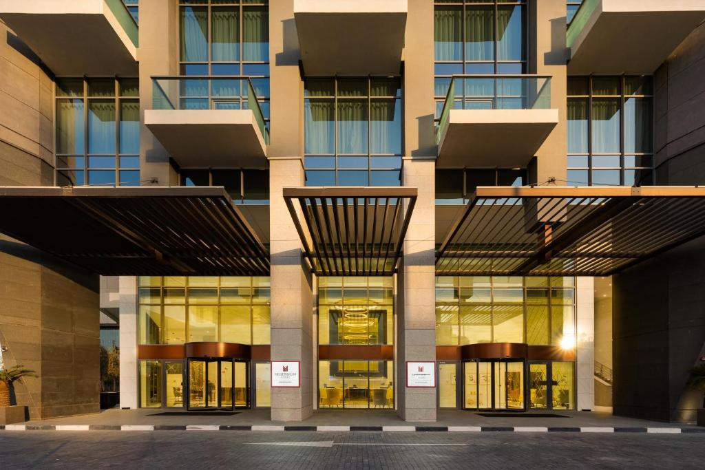 Millennium Atria Business Bay 5*