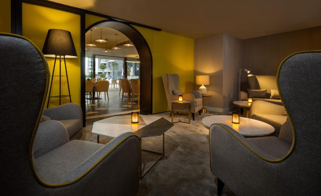 Millennium Atria Business Bay 5*