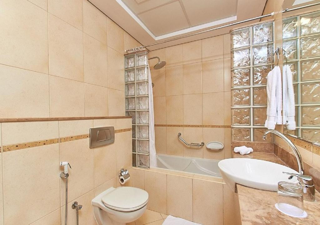 Mughal Suites (Ex. One To One Mughal Suites) 4*
