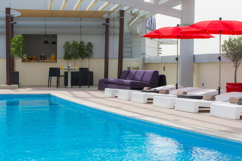 Park Inn By Radisson Dubai Motor City 4*