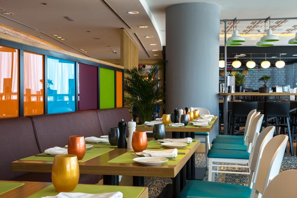 Park Inn By Radisson Dubai Motor City 4*