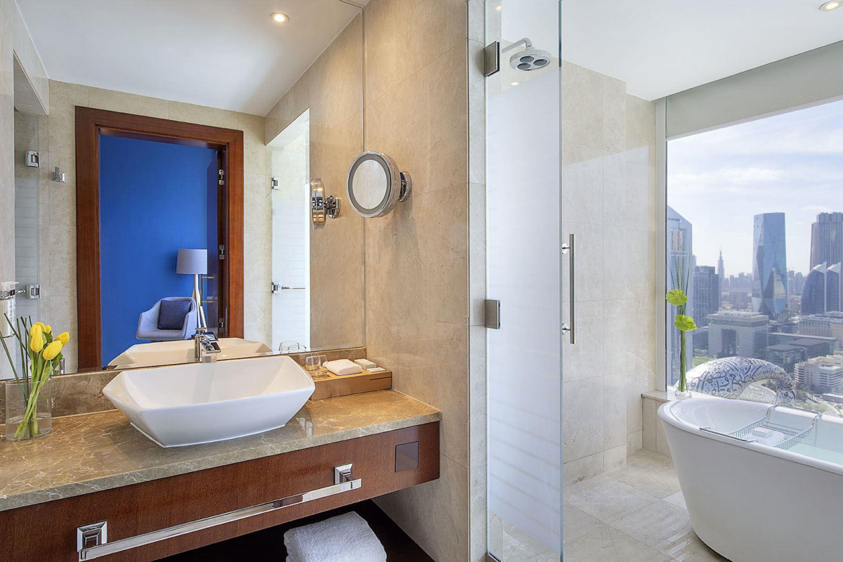 Voco Dubai (Ex. Nassima Royal Hotel) 5*