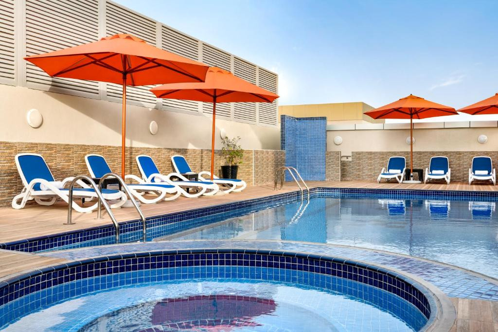 Ramada By Wyndham Dubai Deira (Ex. Ramada Deira By Landmark) 4*