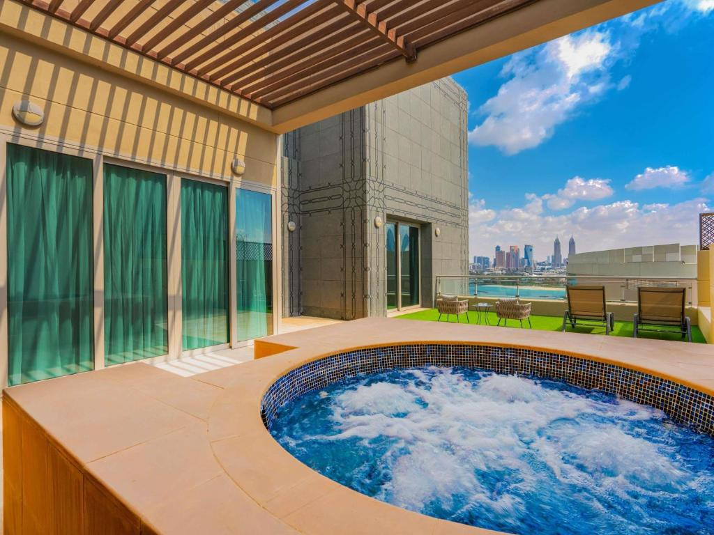 Rixos The Palm Dubai Hotel & Suites 5*