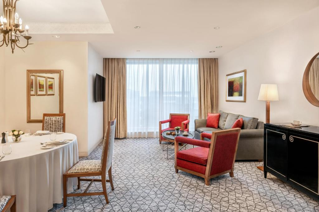 The H Dubai 5*