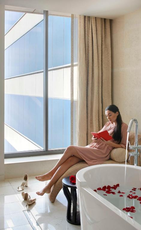The H Dubai 5*