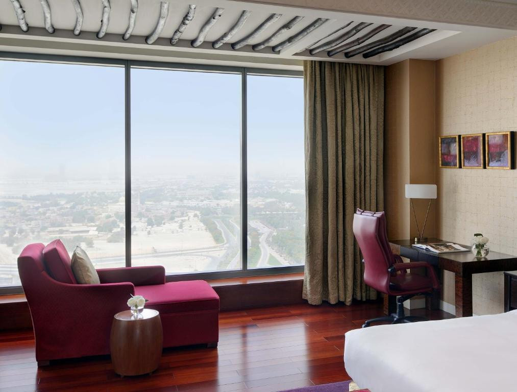 The H Dubai 5*