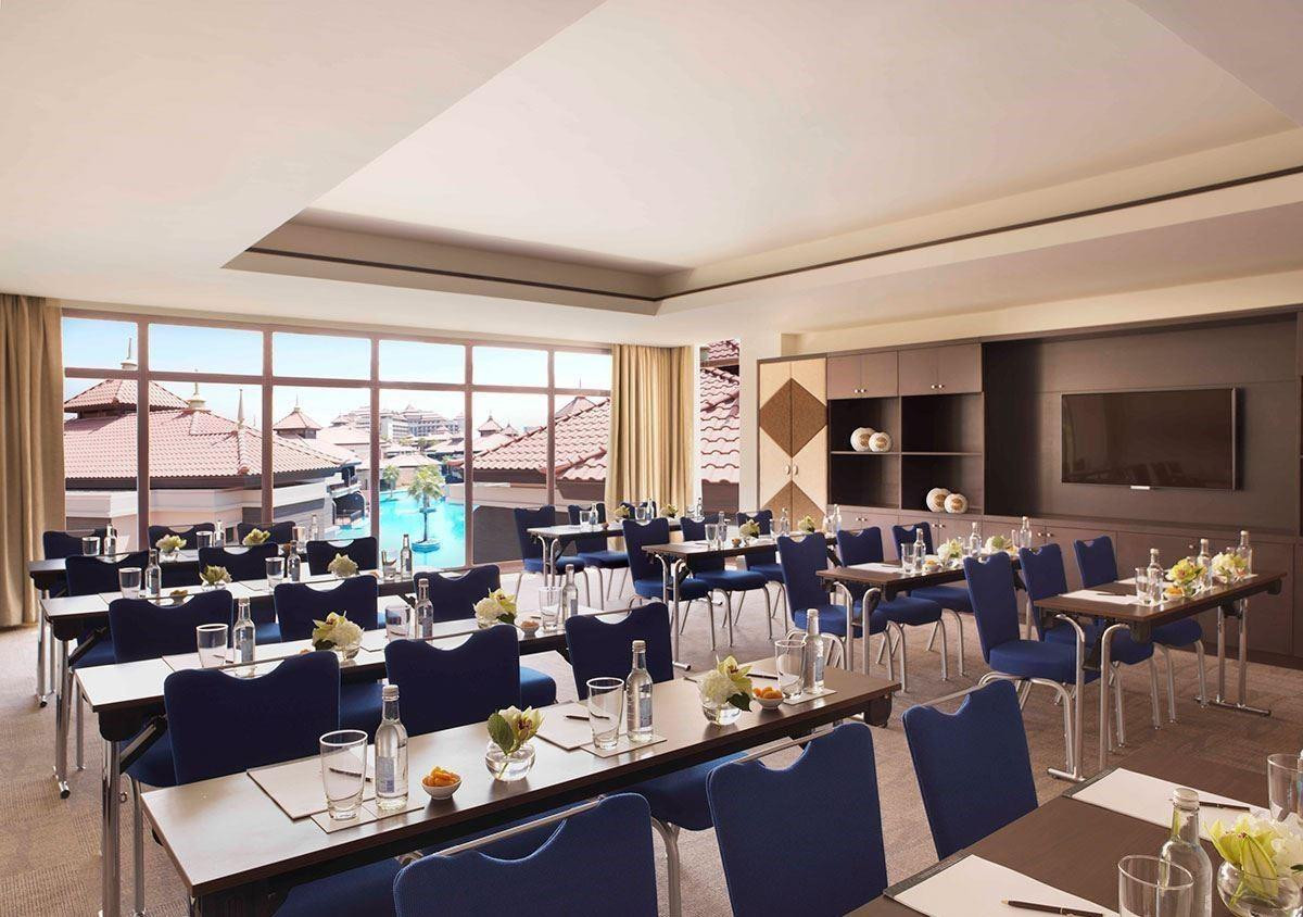 Anantara Dubai The Palm Resort & Spa 5*