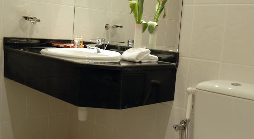 Xclusive Hotel Apartment 4*