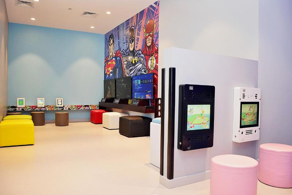 Yas Plaza Marina (Ex. Yas Island Rotana) 4*