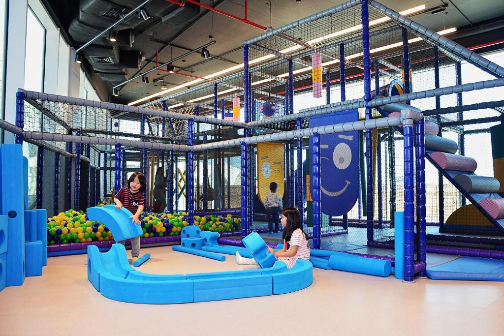 Yas Plaza Marina (Ex. Yas Island Rotana) 4*