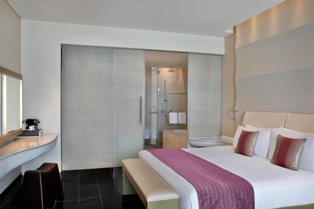 W Abu Dhabi Yas Island (Ex.yas Viceroy Abu Dhabi) 5*