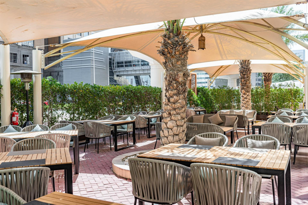 Mercure Dubai Barsha Heights Hotel Suites & Apartments 4*