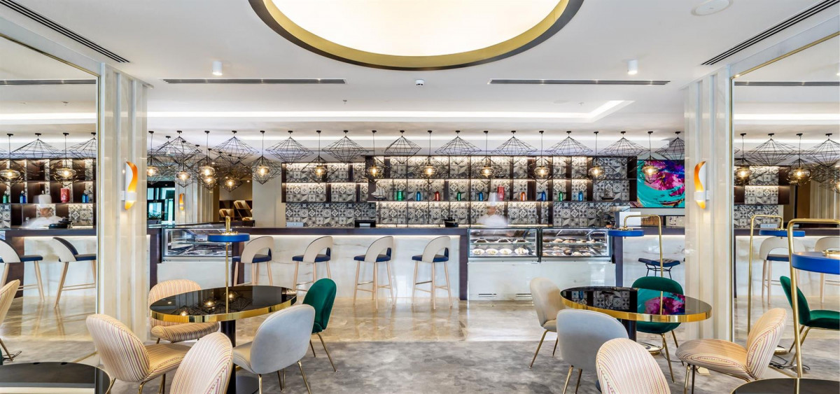 Mercure Dubai Barsha Heights Hotel Suites & Apartments 4*