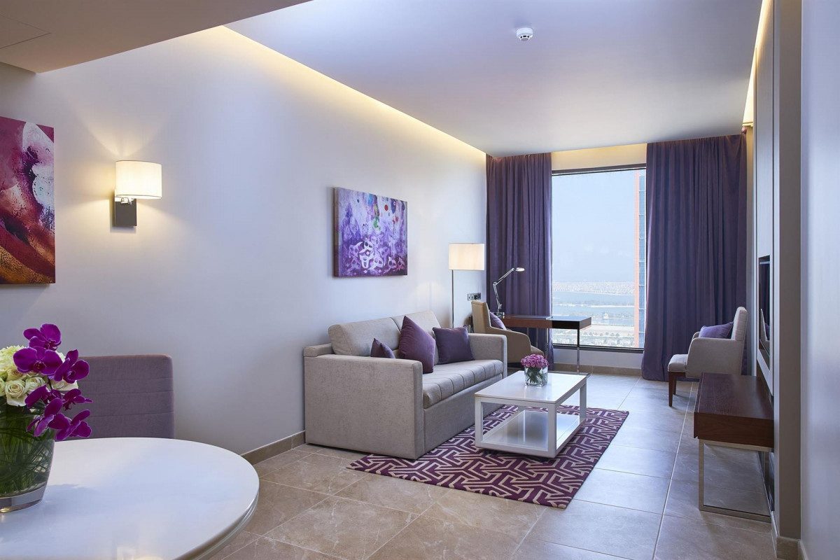Mercure Dubai Barsha Heights Hotel Suites & Apartments 4*